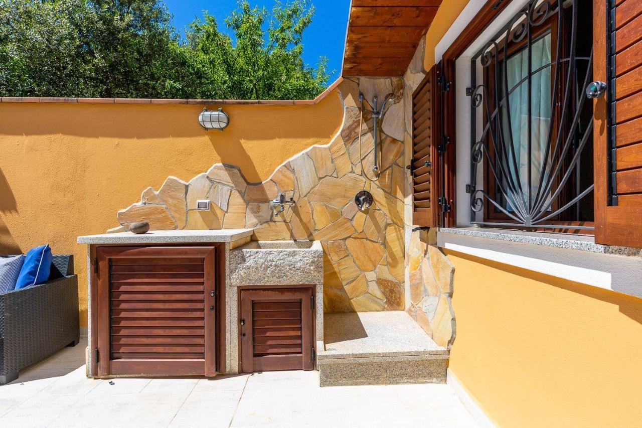 Annette'S House - Wonderful Holiday Apartment Villasimius Exterior photo